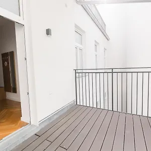 Nadland B61 , Vídeň Rakousko